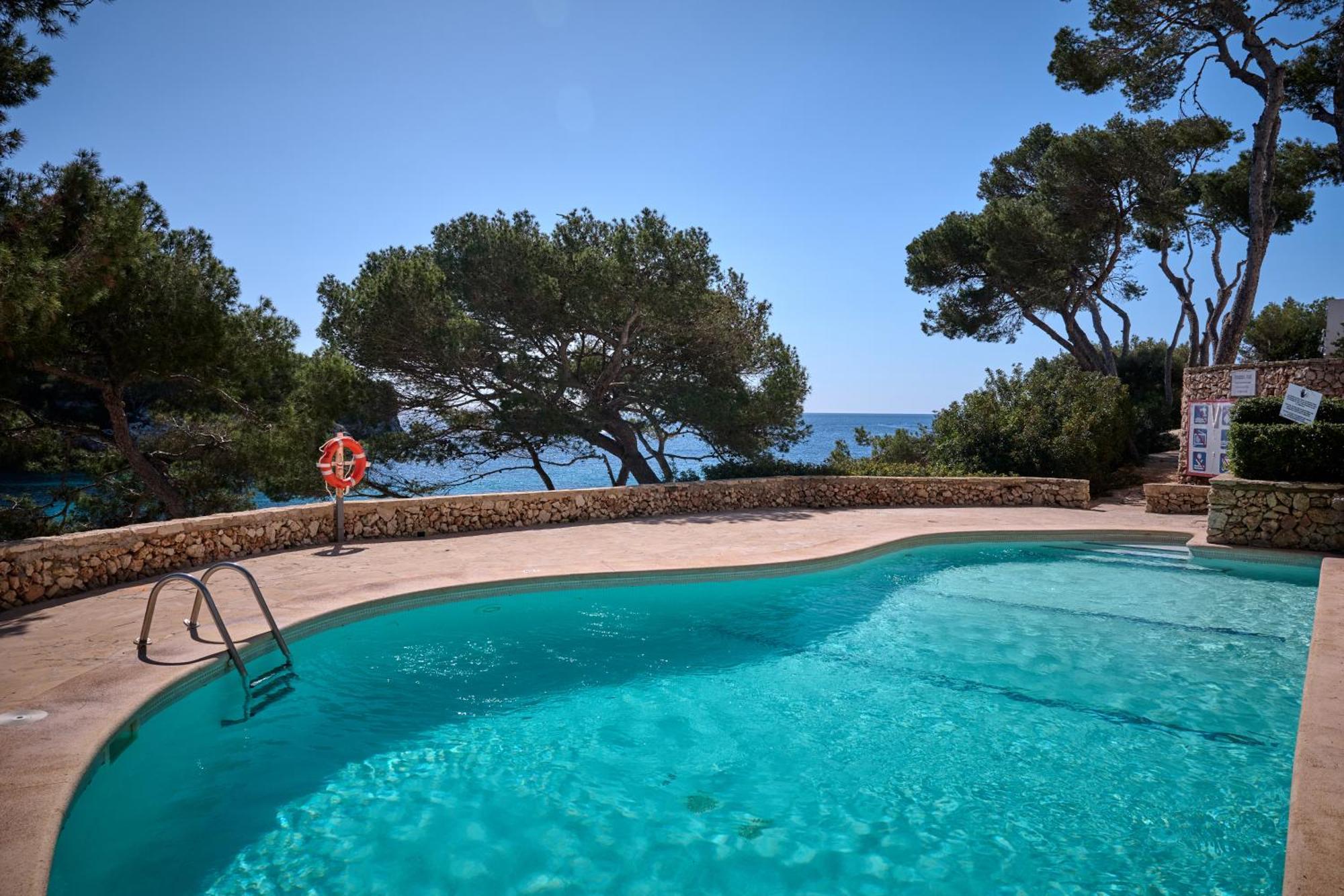 Sea Frontline Apartment 'Ernesto'. Pool. Wifi Сантаньї Екстер'єр фото